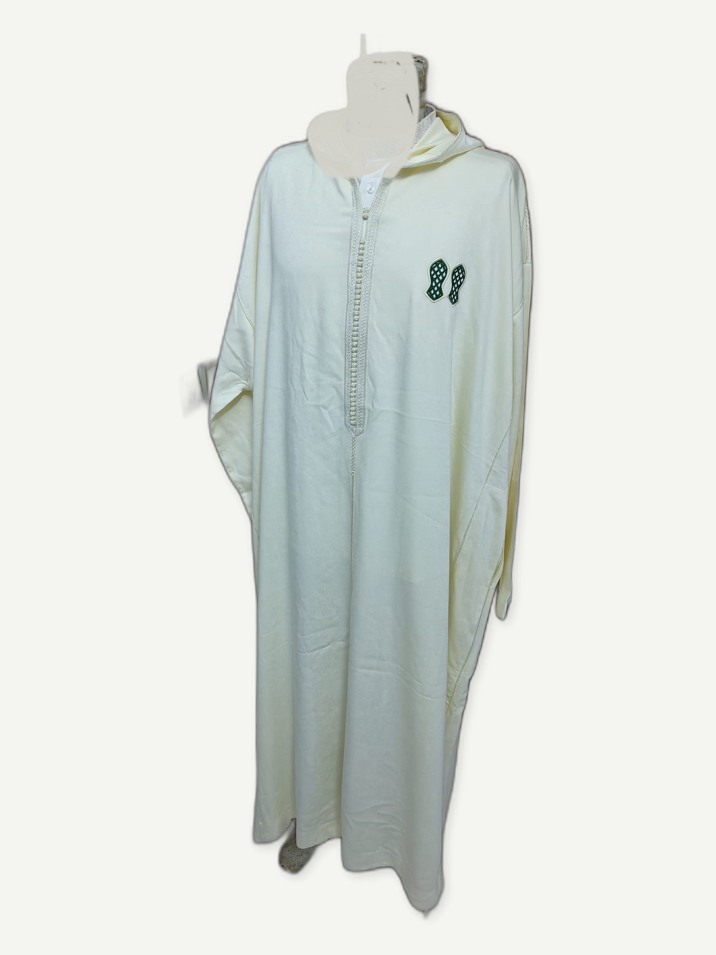 Ivory Hooded Djellaba, Green Detail